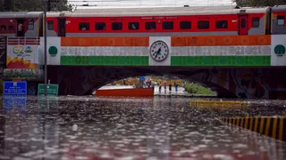 delhi-rains-minto-bridge-submerged-again-after-overnight-rain-memes-galore-as-delhiites-say-ancient-tradition-to